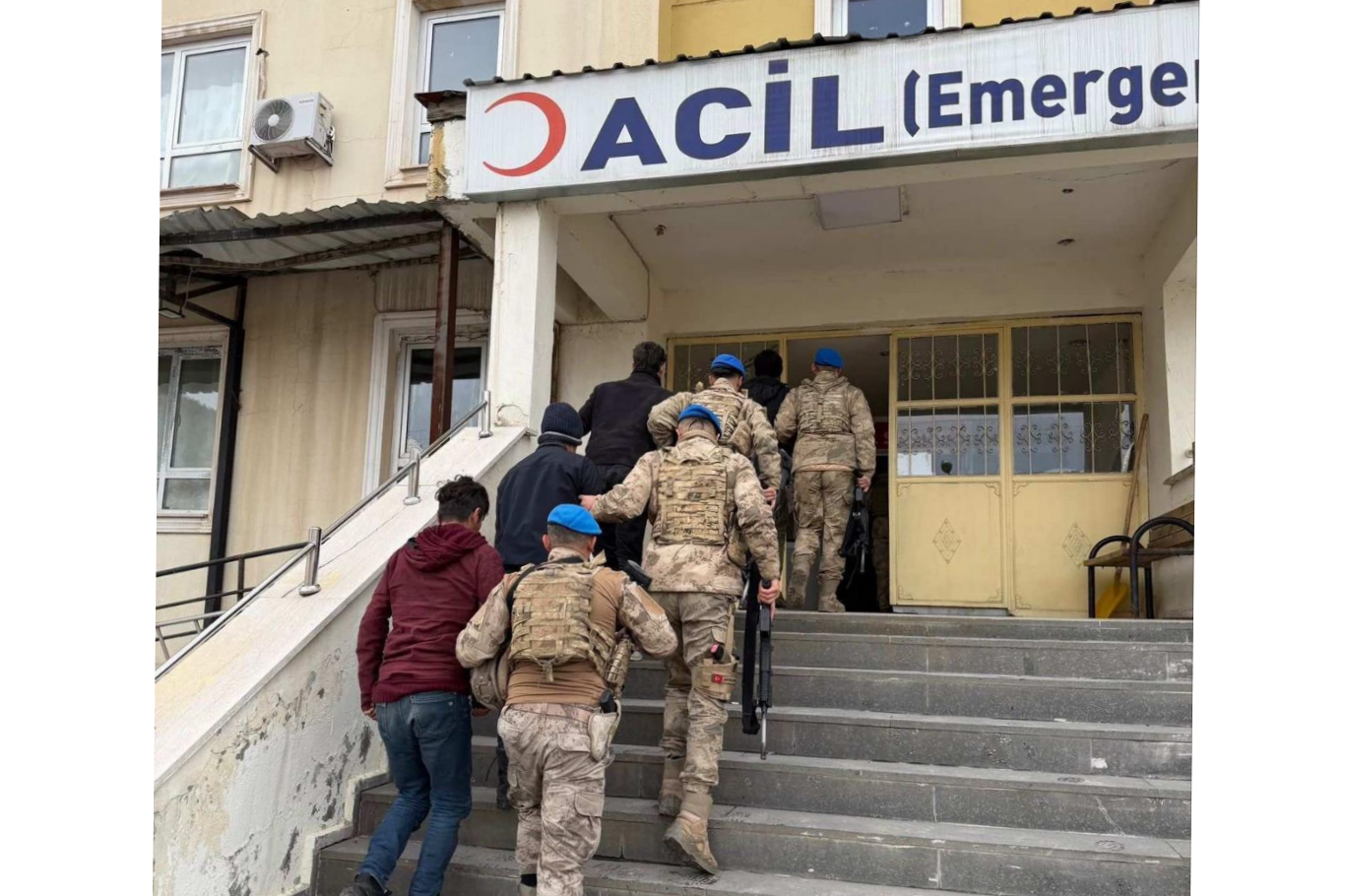 Şırnak'ta jandarmadan asayiş operasyonu: 67 gözaltı