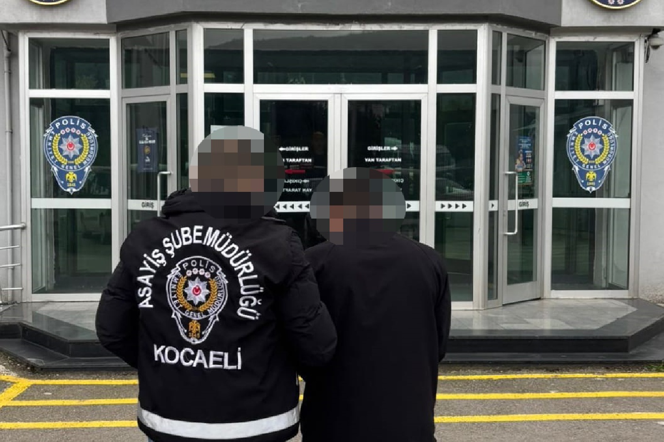 Kocaeli'de 22 yıl hapis cezasıyla aranan şahıs yakalandı