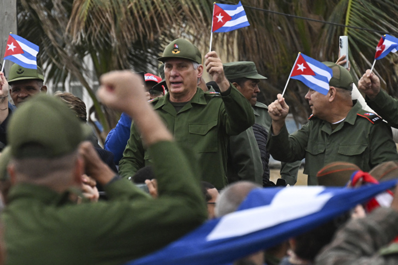 Küba'da olası bir ABD saldırısına karşı hazırlıklar sürüyor