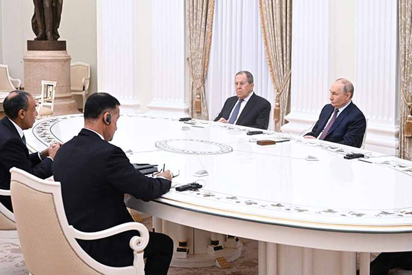 Rusya Devlet Başkanı Putin, Mısır Dışişleri Bakanı ile ile görüştü