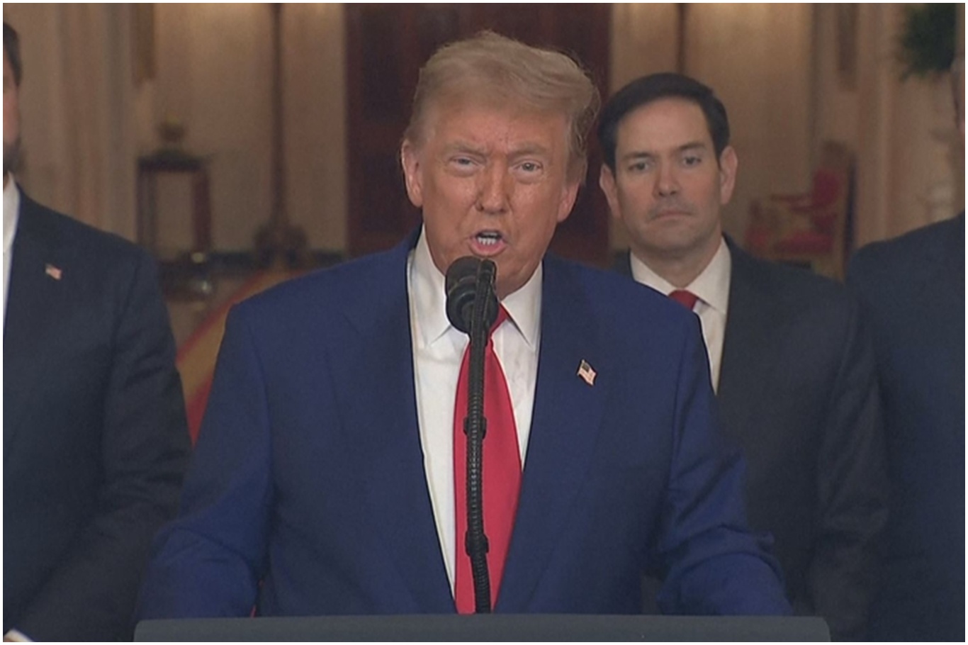 İşgalciler tehdit ediyor, İran boyun eğmiyor