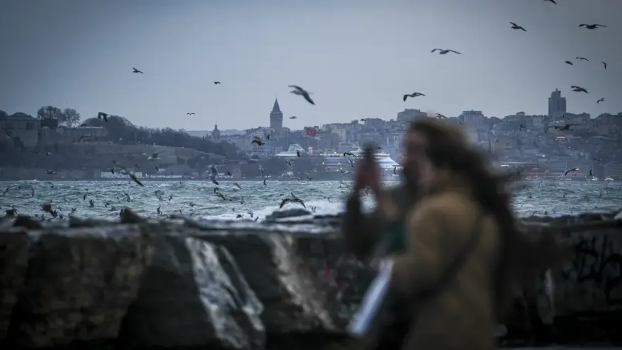 İstanbul'a kış geliyor! Dikkat AKOM yarın için uyardı