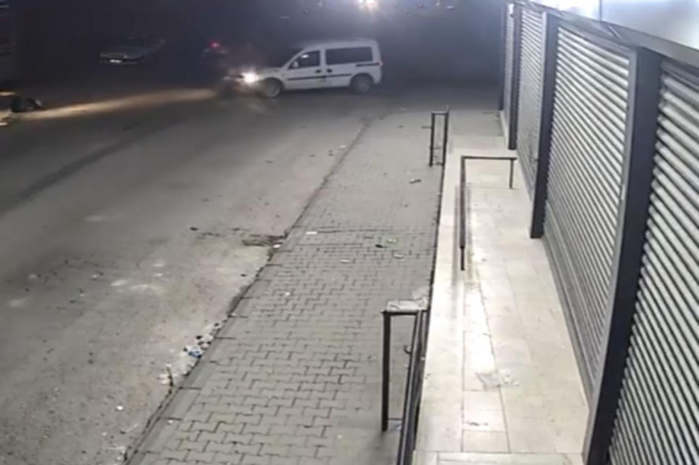 Adana'da kazada yaralanan motosiklet sürücüsü yaşamını yitirdi