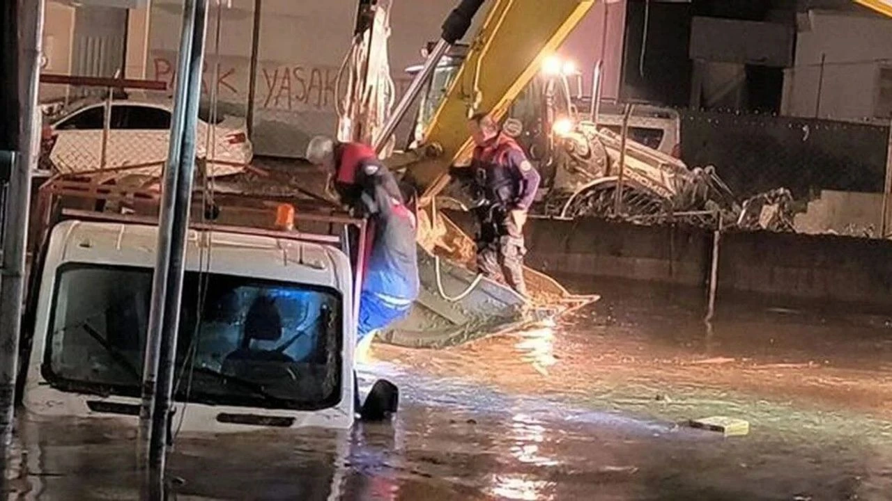 Bakan Göktaş'tan Osmaniye'deki sele ilişkin açıklama