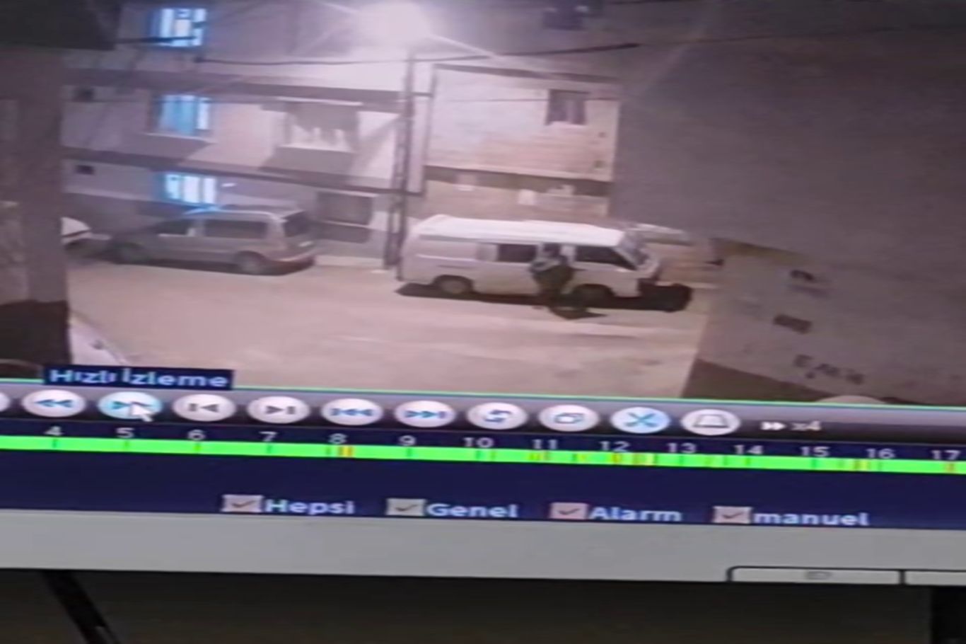Gaziantep'te araç hırsızlığı kamerada