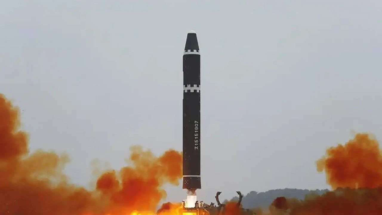 Kuzey Kore füze denemelerine sürüyor! Bu defa misket bombası. ..