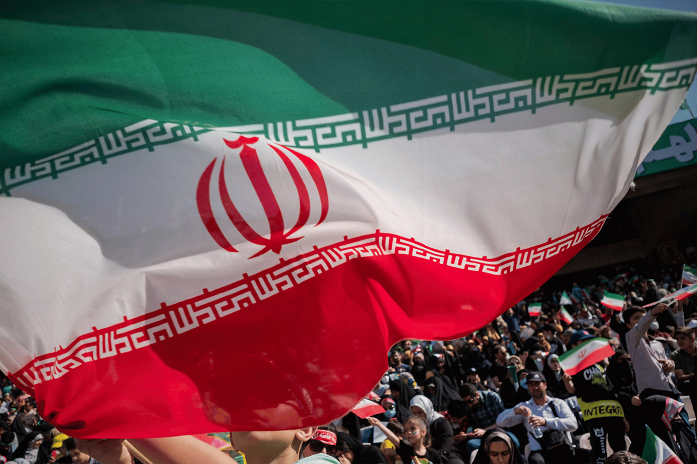 Ateşkes sonrası İran'da bankalar yeniden açılıyor