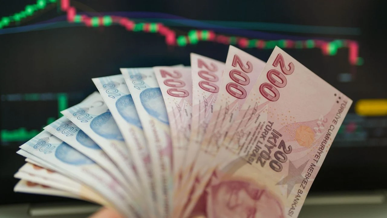 İş yok demeyin.. Sebze soyarak ayda 240 bin TL kazanıyorlar