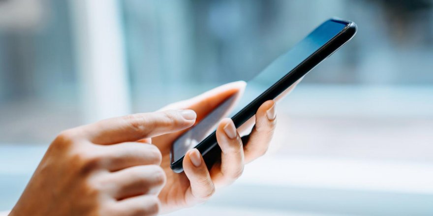 Fransa liselerde cep telefonlarını yasaklamaya hazırlanıyor