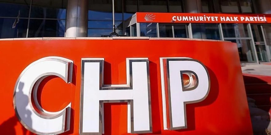 Nimet Özdemir, CHP'den istifa etti