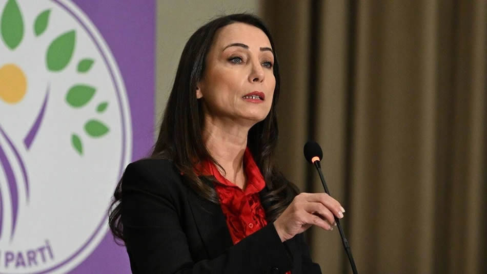 LGBT'yi savunan DEM, süresiz nakafanın kaldırılmasını “kadın düşmanlığı” ilan etti