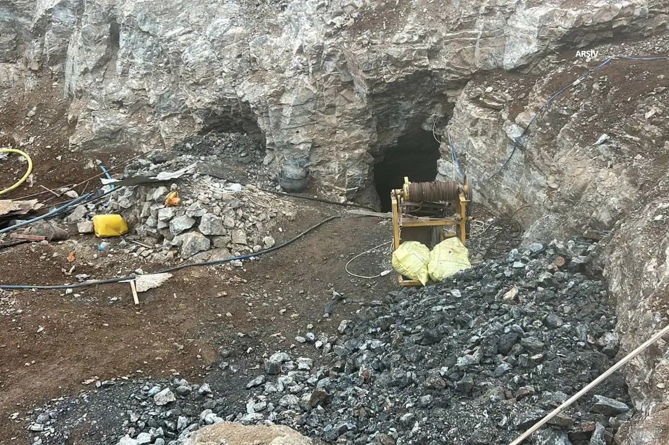 Mengen’de maden ocağında göçük: Çalışmalar devam ediyor