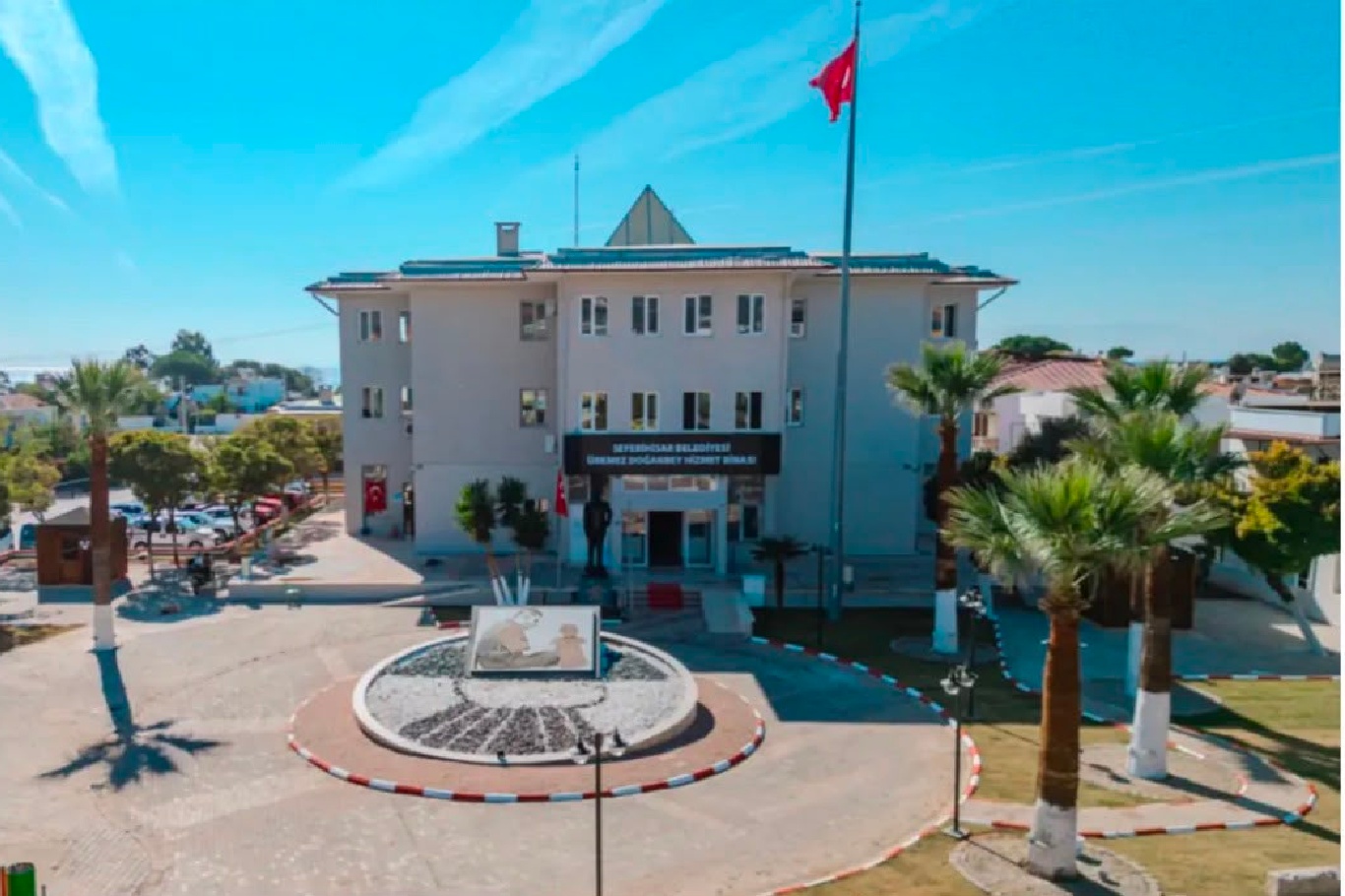 Seferihisar Belediyesi soruşturmasında gözaltı sayısı 7'ye yükseldi