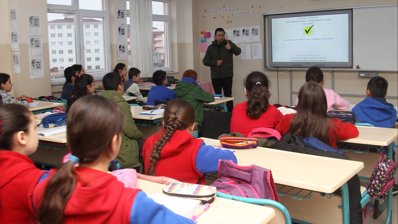 İstanbul'da ikili eğitim oranı yüzde 19'a düşürüldü