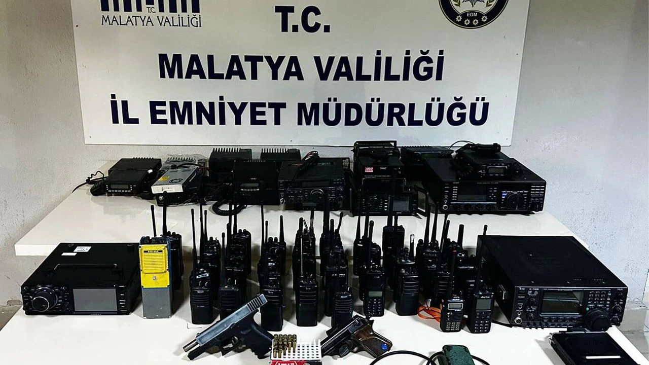 Telsizlerle Emniyet frekanslarını dinlediler: 6 kişi gözaltına alındı!