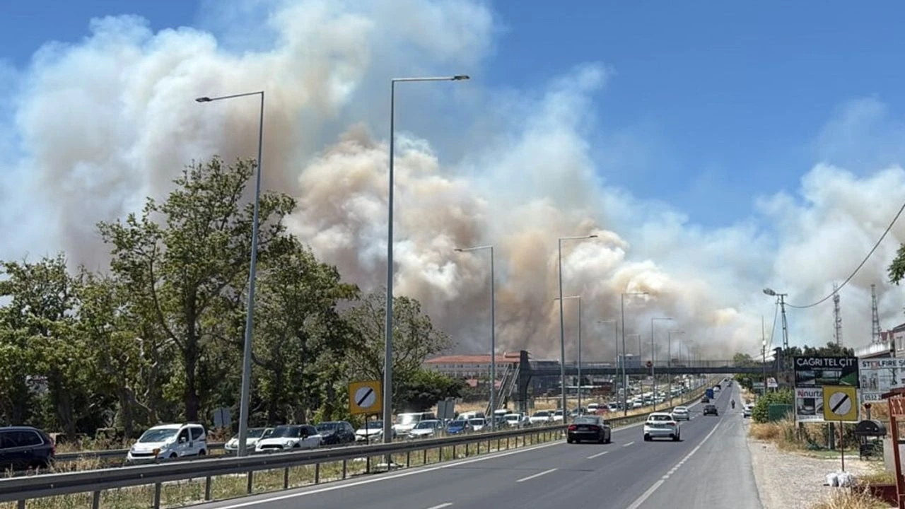 İstanbul Silivri'de korkutan yangın