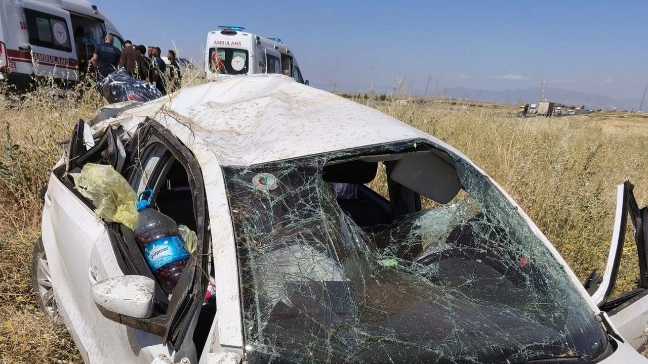 Şırnak'ta otomobil şarampole yuvarlandı!