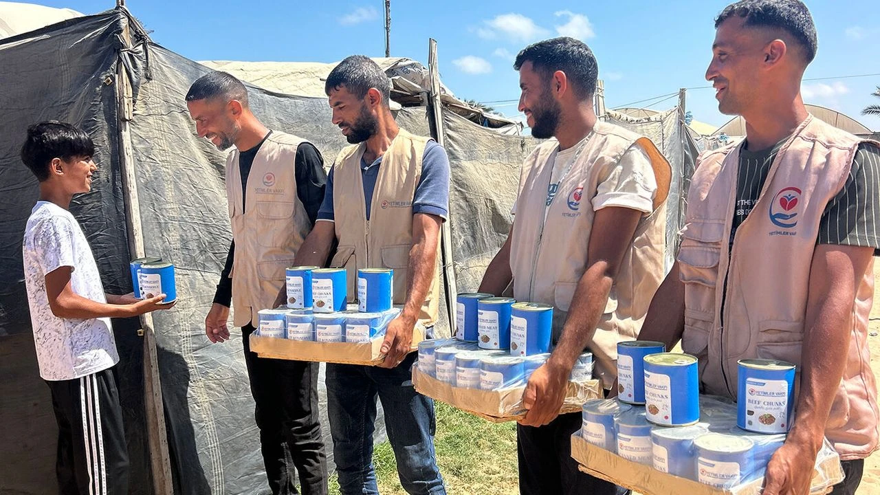 Yetimler Vakfı kurban emanetlerini Gazze'ye ulaştırdı!