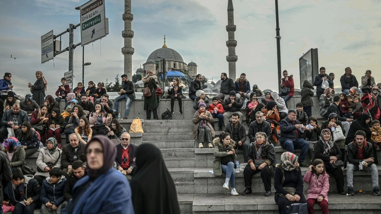 Dünyanın en kalabalık ülkeleri açıklandı! İşte Türkiye'nin dünyadaki nüfus sırası