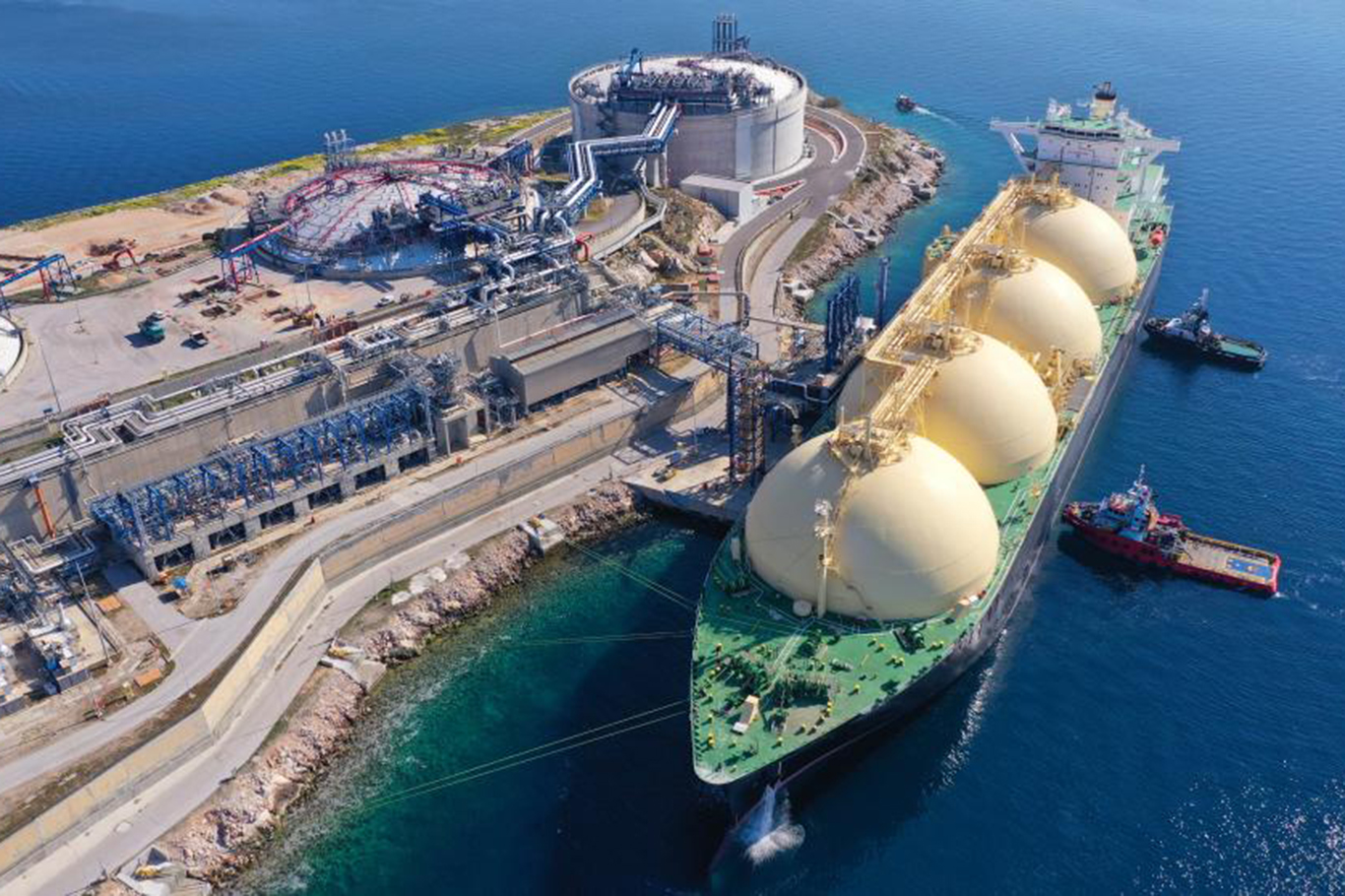 AB'nin Rusya'dan sıvılaştırılmış doğal gaz ithalatı rekor seviyelere ulaştı