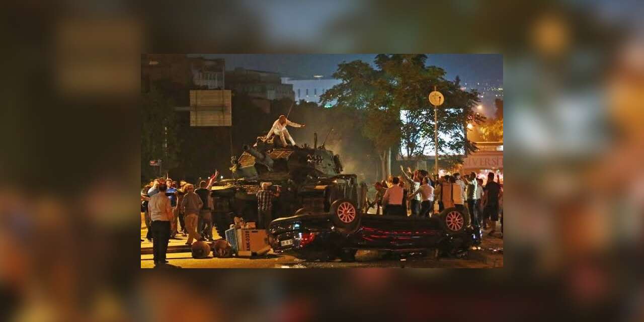 15 Temmuz: Zulme ve tuğyana karşı direnen halkın zaferi!