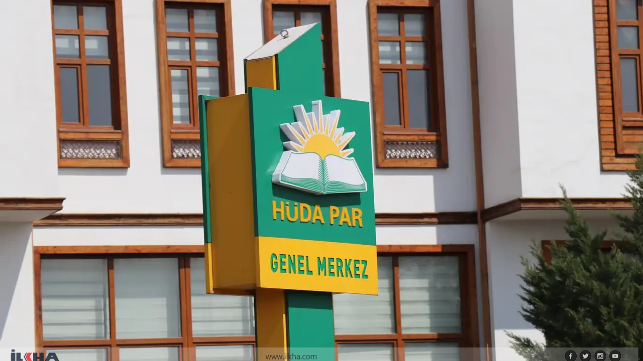 HÜDA PAR'dan 15 Temmuz mesajı!