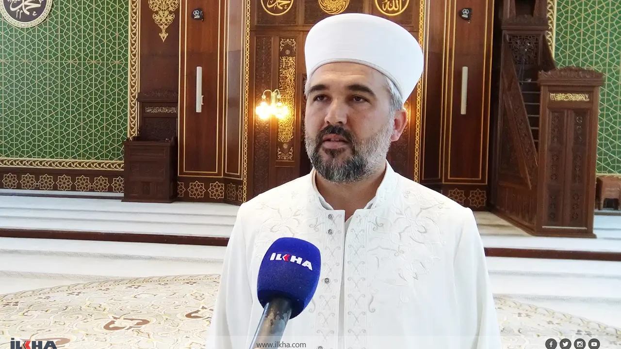 "Millet iman gücüyle hain darbe girişimini püskürttü"