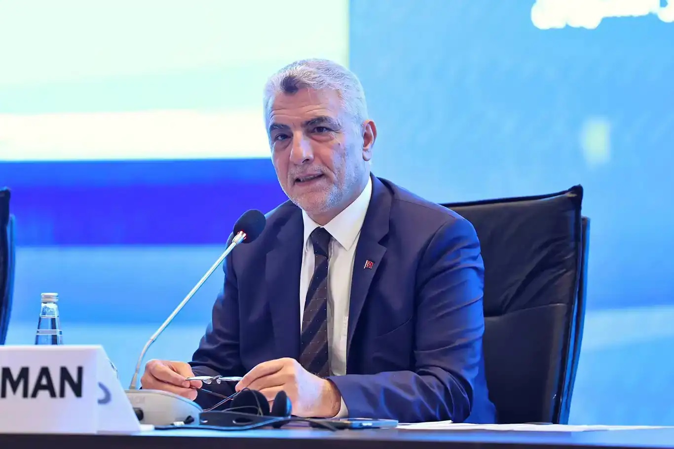 Bakan Bolat Brüksel'de "Made in EU" taslağını görüştü