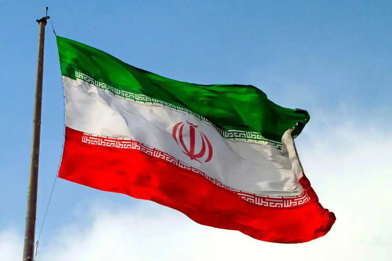 İran, Suudi ve ABD'nin Irak'a yönelik saldırılarını kınadı