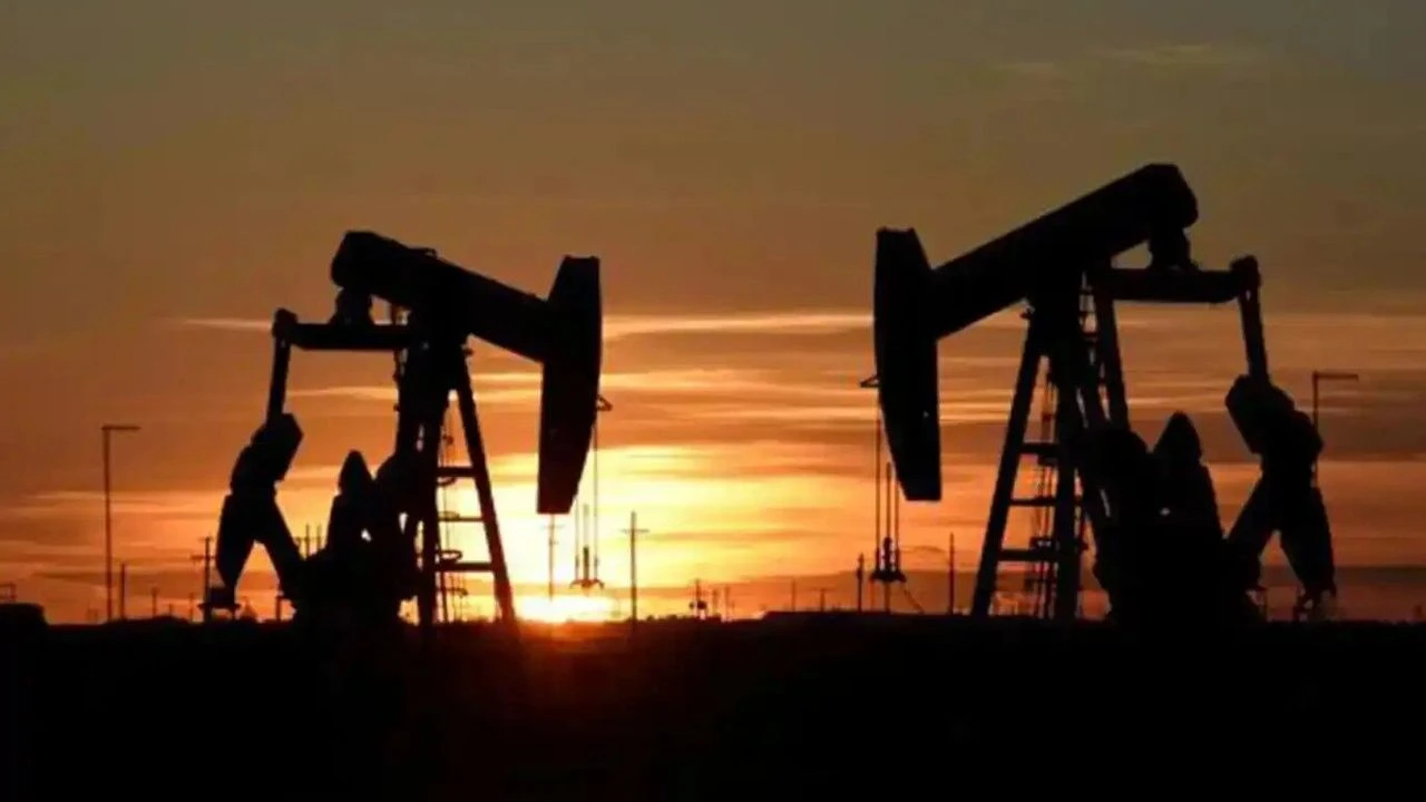 Brent petrol yükseldi!