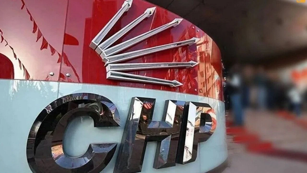 İslam Düşmanı Önder Sav CHP'den istifa etti!
