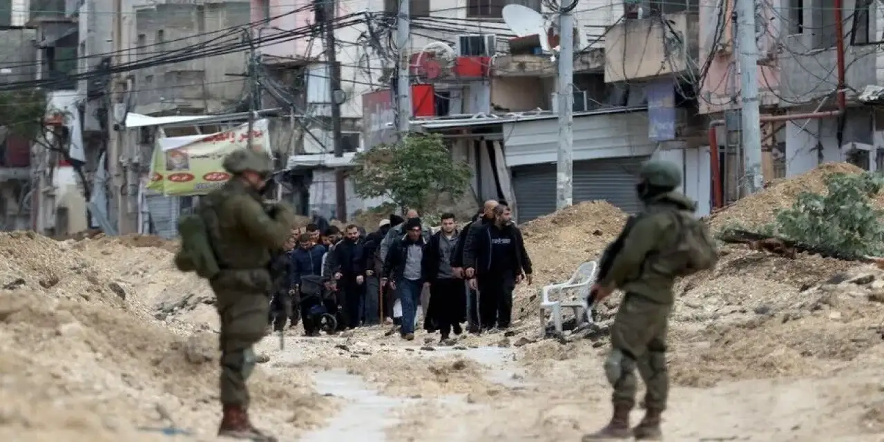 Katil İsrail, Batı Şeria'nın %42'sini kontrol ediyor