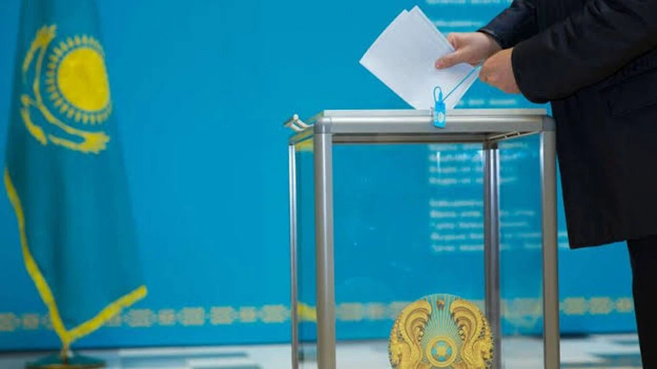 Kazakistan'da tek meclisli Kurultay'ın ilk seçiminin ön sonuçları belli oldu