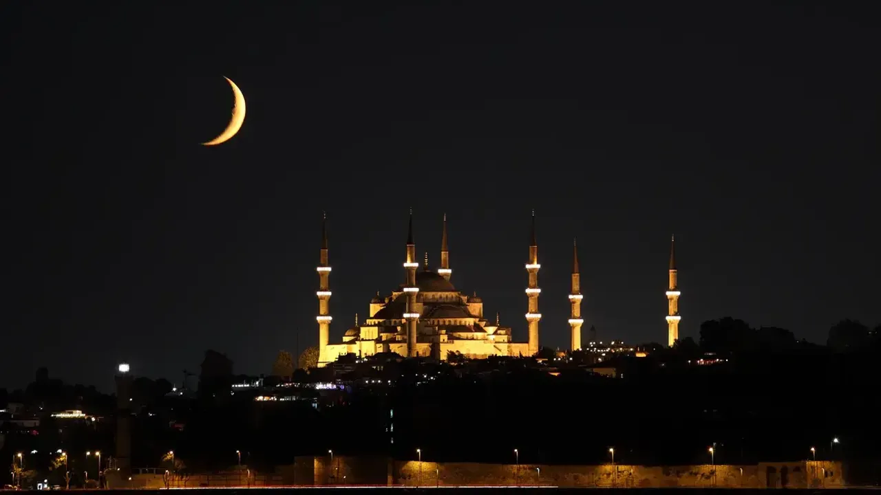 Mevlid Kandili yarın idrak edilecek