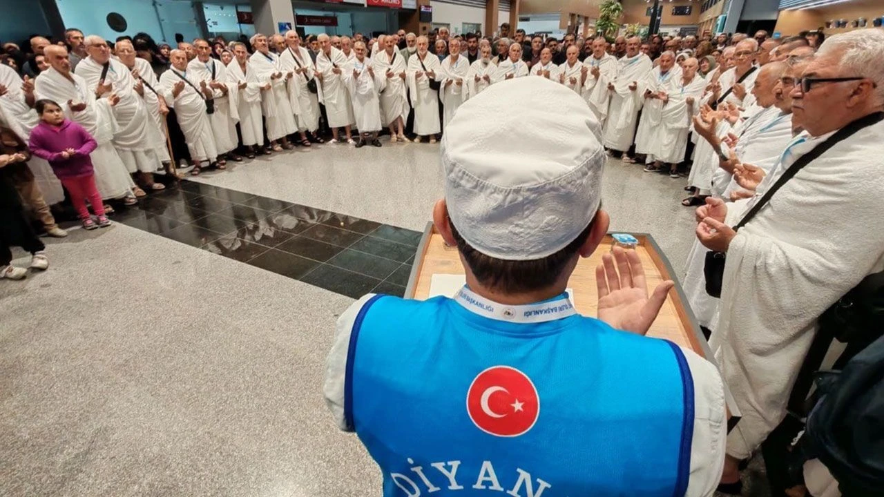 2027 Yılı Hac Organizasyonu Kafile Başkanı Yüz Yüze Görüşme Tarihleri belli oldu