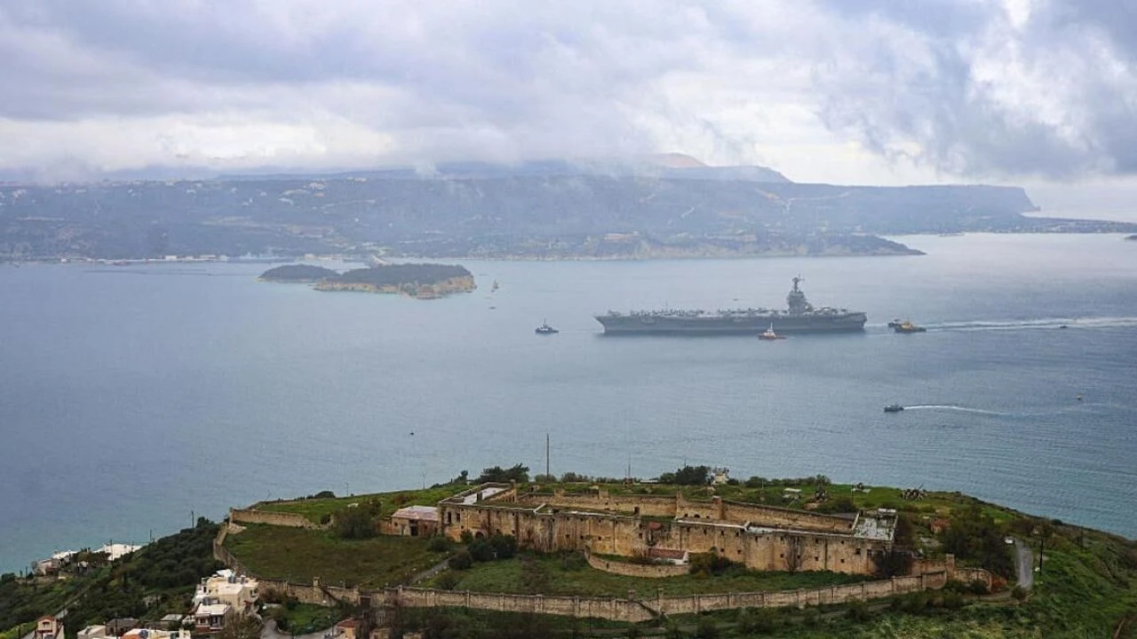 İran tehdit etti, Yunanistan alarma geçti