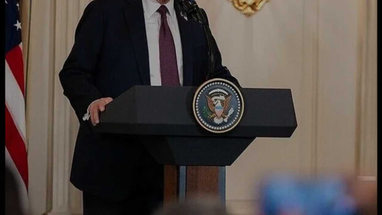Trump, Hürmüz Boğazı'ndaki tüm mayınların temizlendiğini açıkladı!