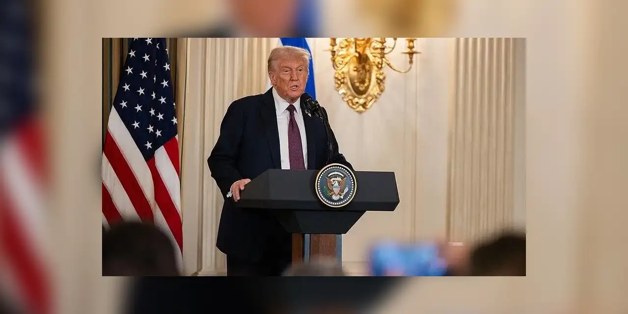 Trump, Hürmüz Boğazı'ndaki tüm mayınların temizlendiğini iddia etti