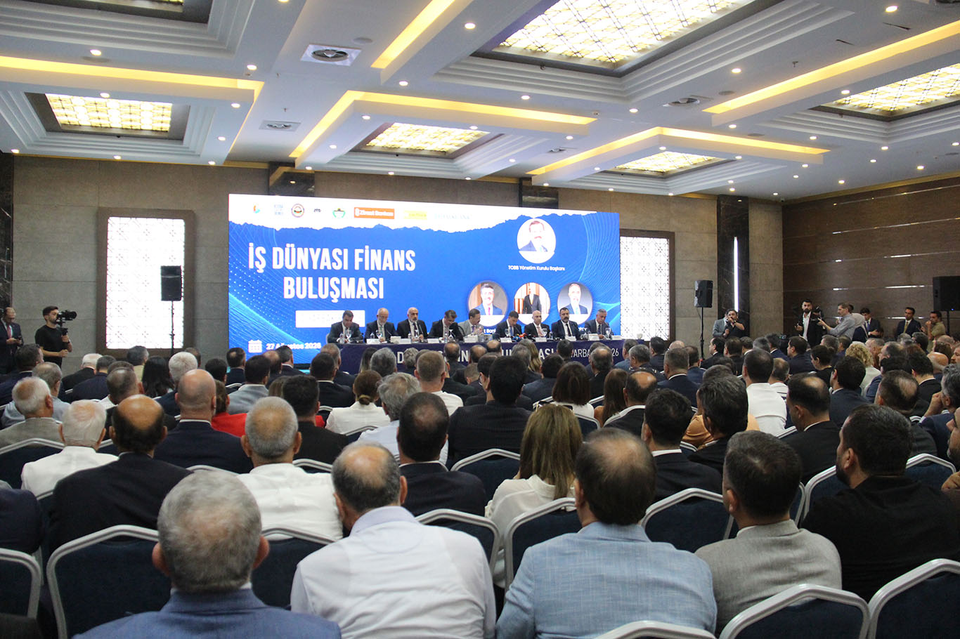 Diyarbakır'da iş dünyası finans sektörü ile buluştu