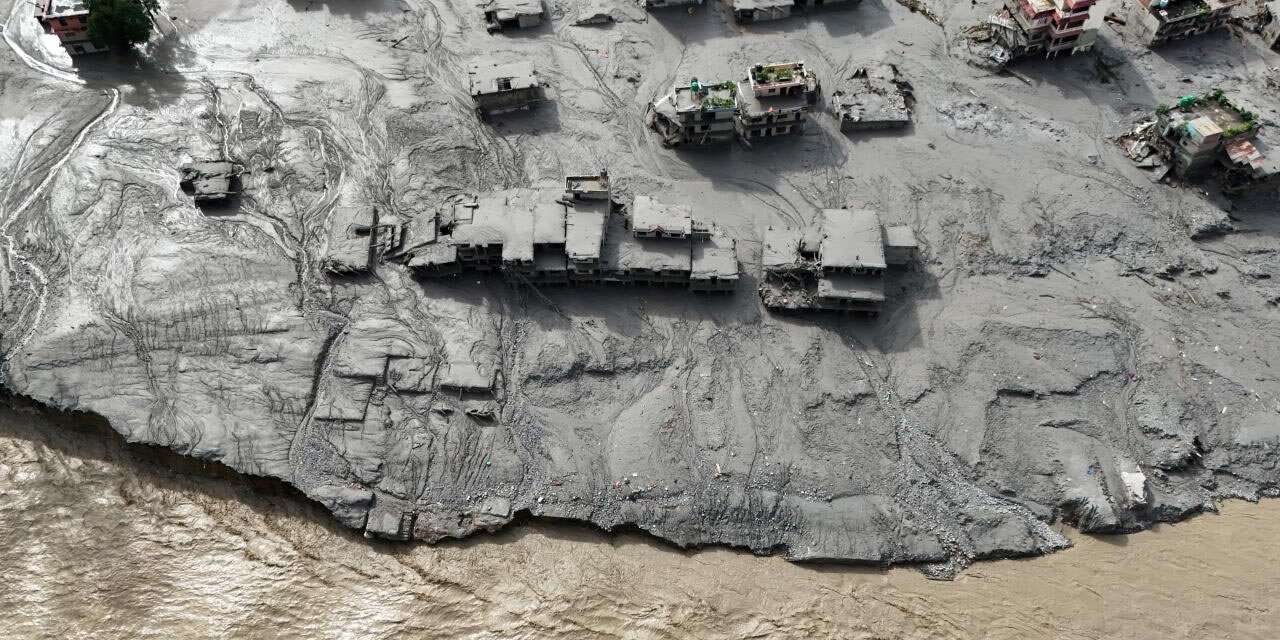 Nepal'deki selde can kaybı 332'ye çıktı