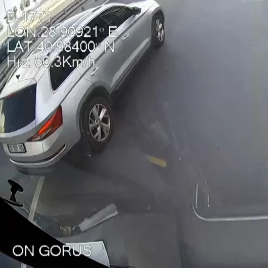 İETT otobüsünün duvara girdiği ve iki kişinin hayatını kaybettiği kazanın araç içi görüntüleri ortaya çıktı