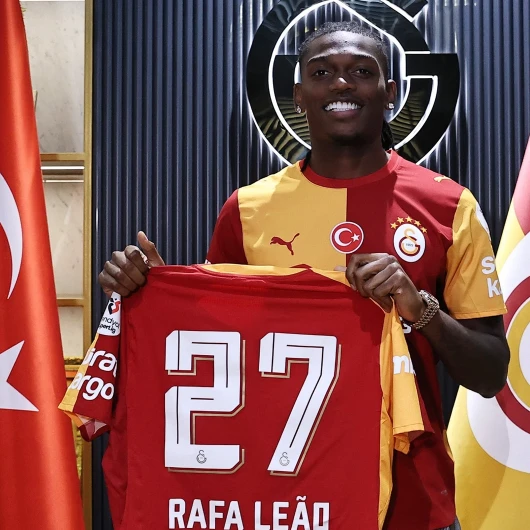 Galatasaray, Rafael Leao transferinin maliyetini KAP'A bildirdi