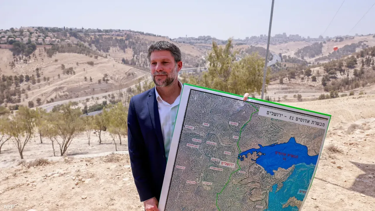 Resmen ilan etti.. Arapları kuşatıp toprakları Yahudileştirecekler