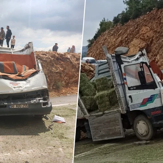 Yonca yüklü kamyonet virajda devrildi: Bir ölü, bir yaralı