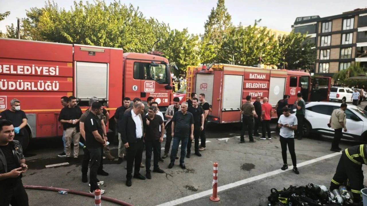 Batman’da spor salonunda yangın: Can kaybı 3’e yükseldi
