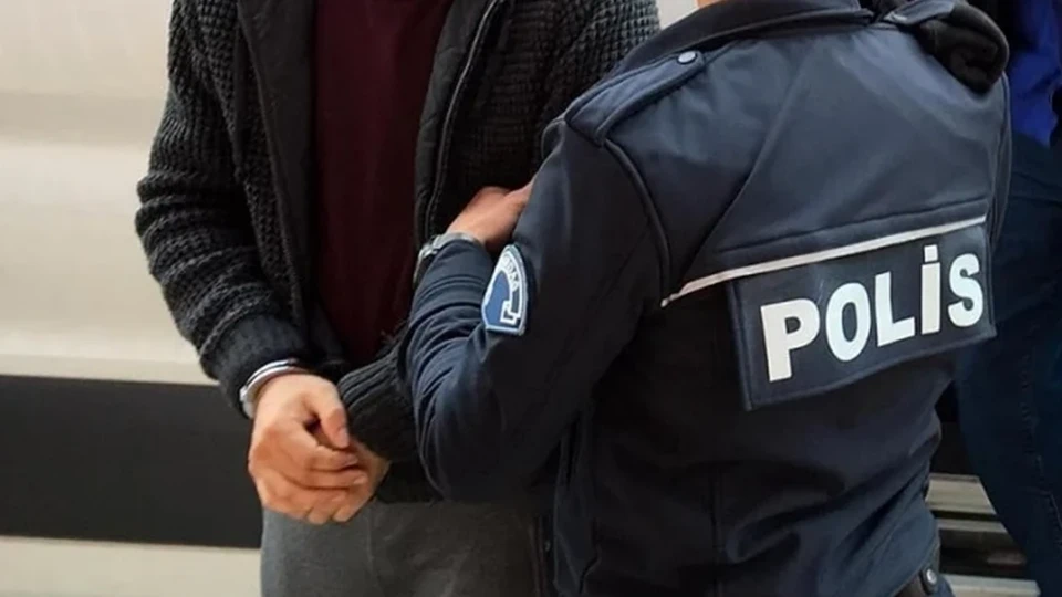 "Ceza almazsa hedef sen olursun" dediler: İzmir'de hakime WhatsApp üzerinden şantaj