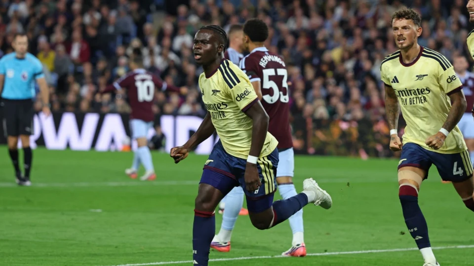 Arsenal, Aston Villa'yı Saka'nın golüyle geçti