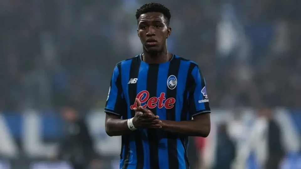 Chelsea'den 47 milyon euro'luk transfer: 2027 yılında takıma katılacak