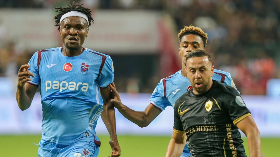 Chibuike Nwaiwu'dan Trabzonspor taraftarına: Bize inanmaya devam etsinler