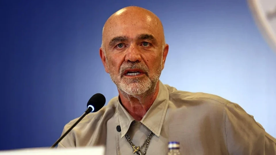 Cihan Kamer 4 ayrılığı resmen açıkladı: Basın toplantısında isim vererek duyurdu